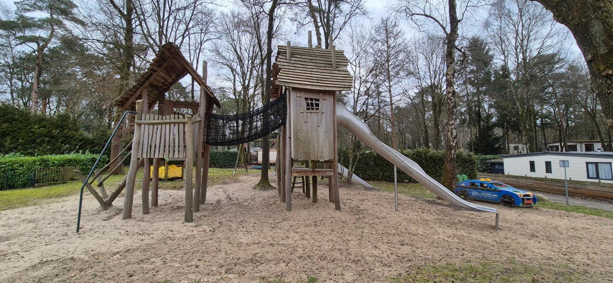 Het Veluwse Boshuisje Knus Chalet Met Omheinde Tuin Op De Veluwe Hoenderloo Bagian luar foto